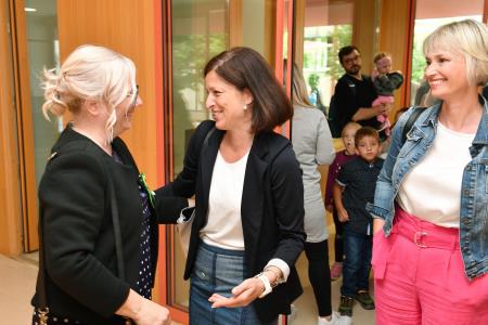 Praznovanje 10. obletnice društva Koroškega medgeneracijskega centra (KMC) (17)